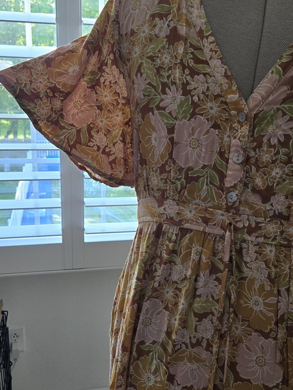 Petal & Pup Floral Maxi Dress - Picture 13 of 16
